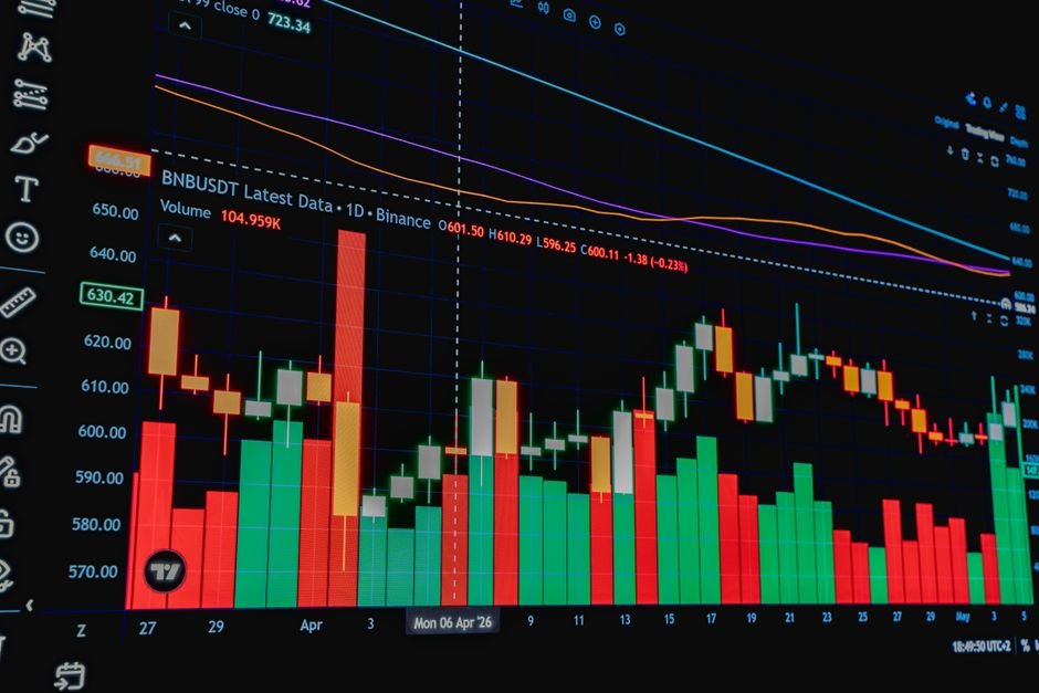 crypto news related image