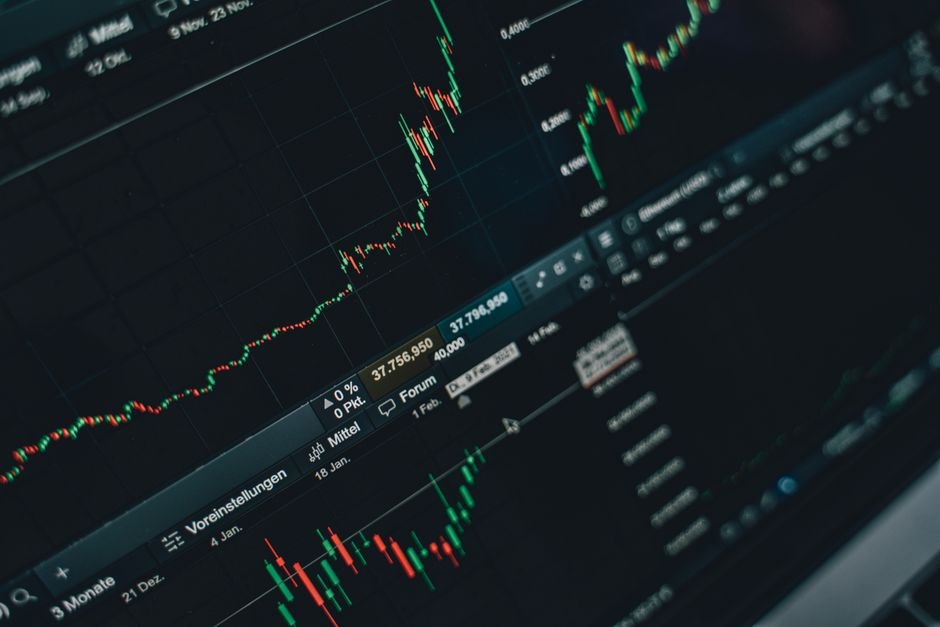 crypto news related image